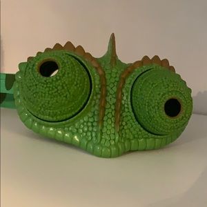 Chameleon goggles